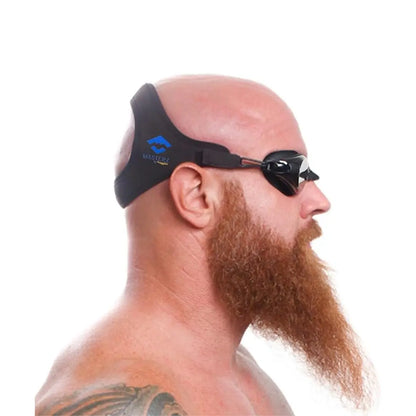 “Frogglez Masterz black swim goggles for teens and adults.”